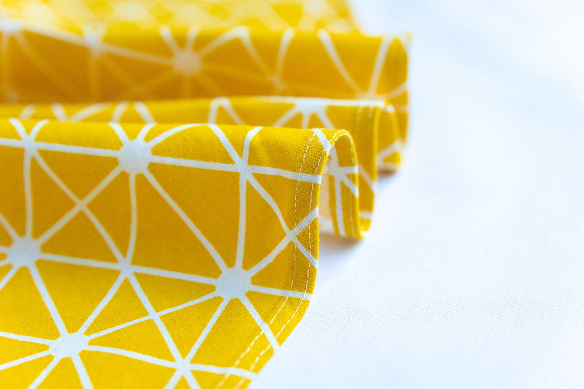 Cotton and Linen Round Tablecloth Ⅰ